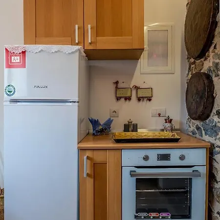 The Aegean Blue Old Milos * Lagoudi Zia