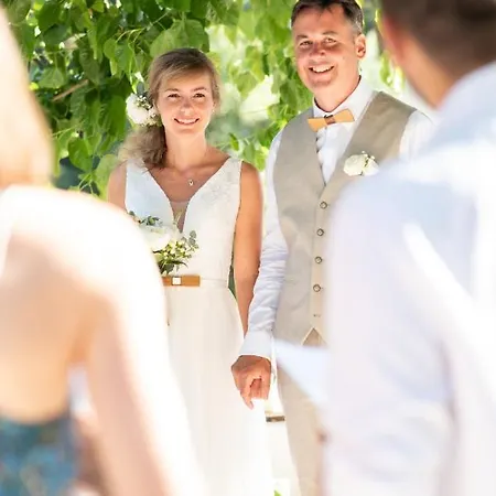 فيلة The Aegean Blue Old Milos Lagoudi Zia