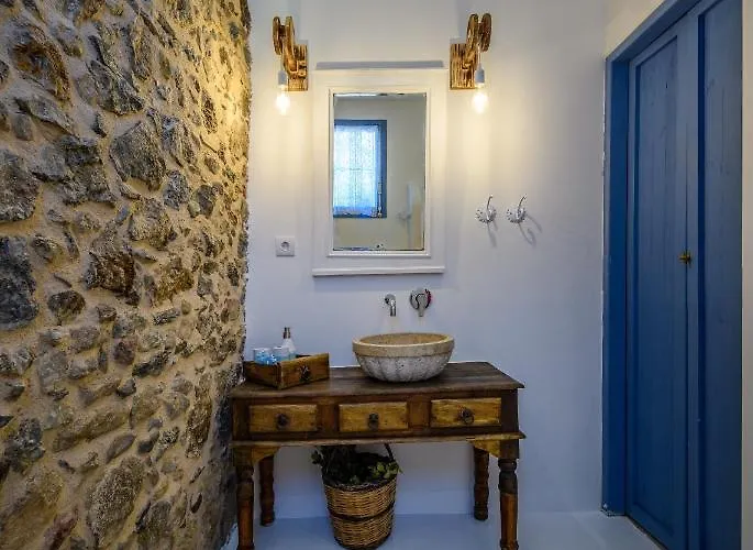 The Aegean Blue Old Milos Villa