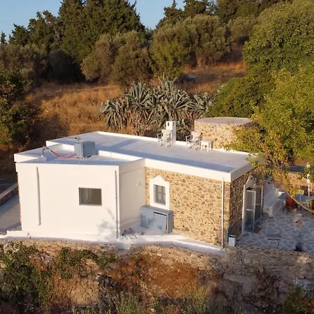 The Aegean Blue Old Milos Lagúdi Zía